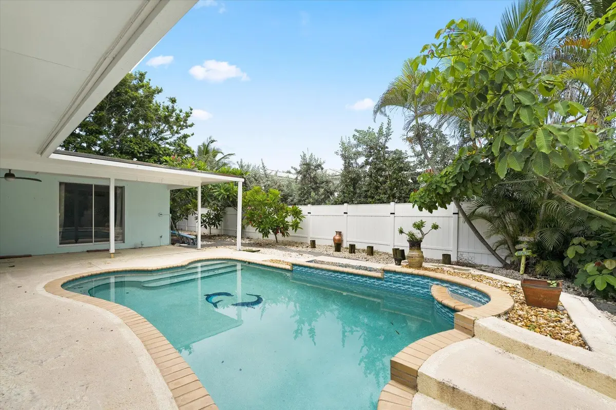 167 Beacon Ln, Jupiter Inlet Colony (36) at 167 Beacon Lane, Jupiter