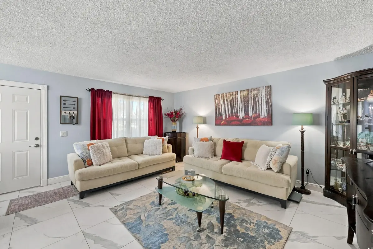 453A8290 at 579 NORMANDY M, Delray Beach