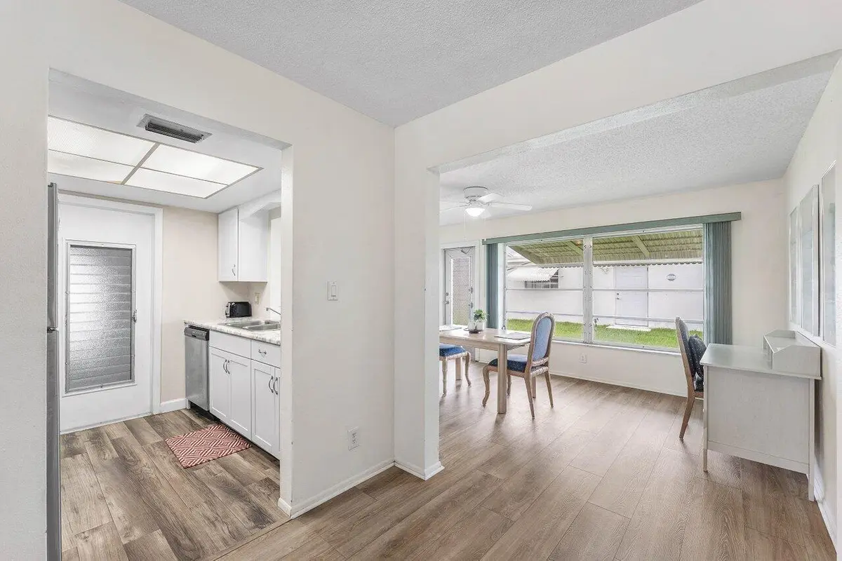 008-1005SiestaAvenue-BoyntonBeach-FL-334 at 1005 Siesta Avenue, Boynton Beach