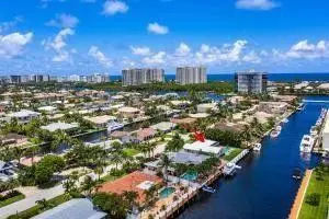 Photo 7 at 800 GLOUCHESTER Street, Boca Raton