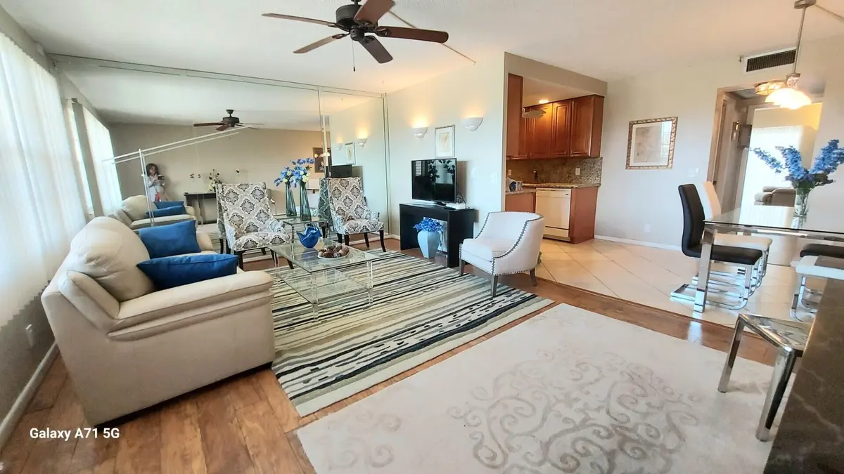 liv at 4014 Wolverton A, Boca Raton
