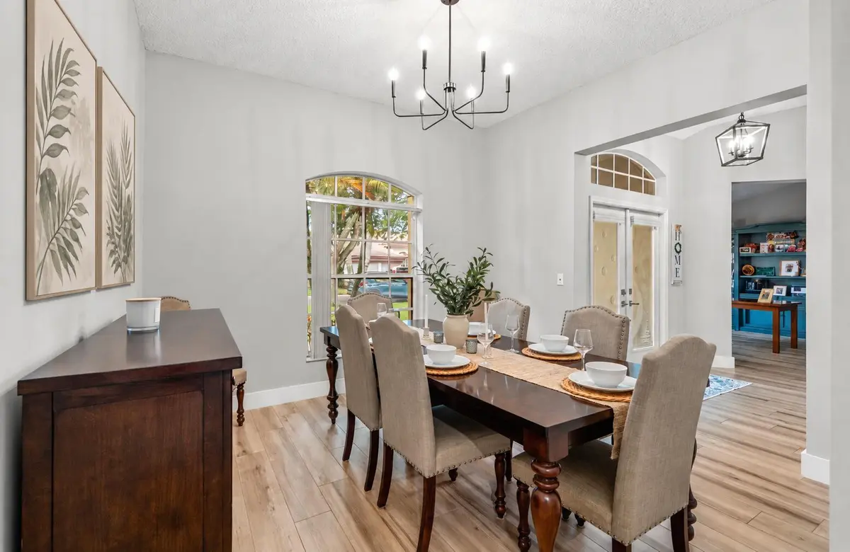 ACDFA090-94CB-4D2E-B5F3-9B2294D86488 at 1531 NW 102ND Way, Coral Springs
