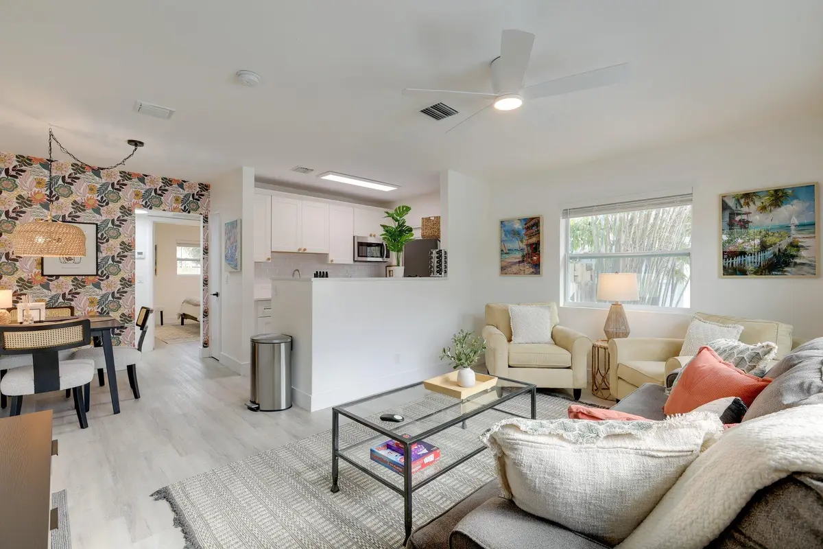 Great Room Layout at 524 Eastwind Drive 524, North Palm Beach