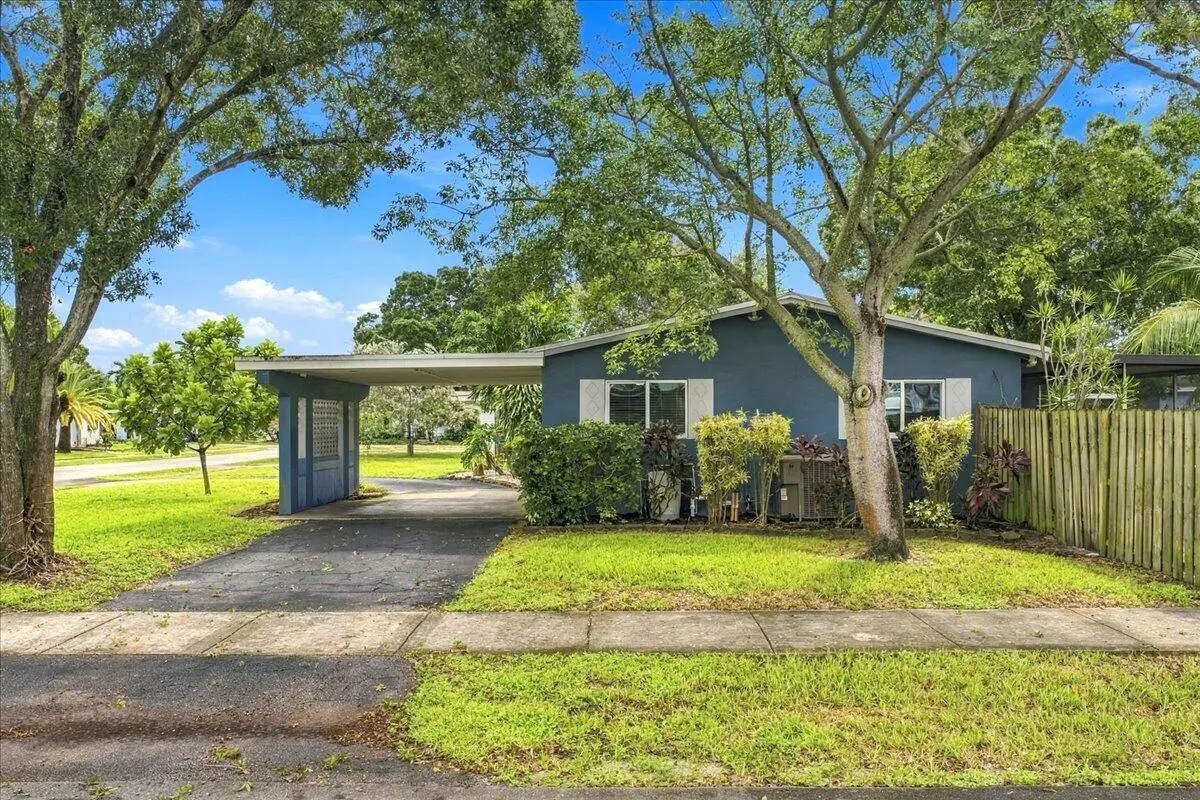 Carport at 3366 SW 16TH Court, Fort Lauderdale