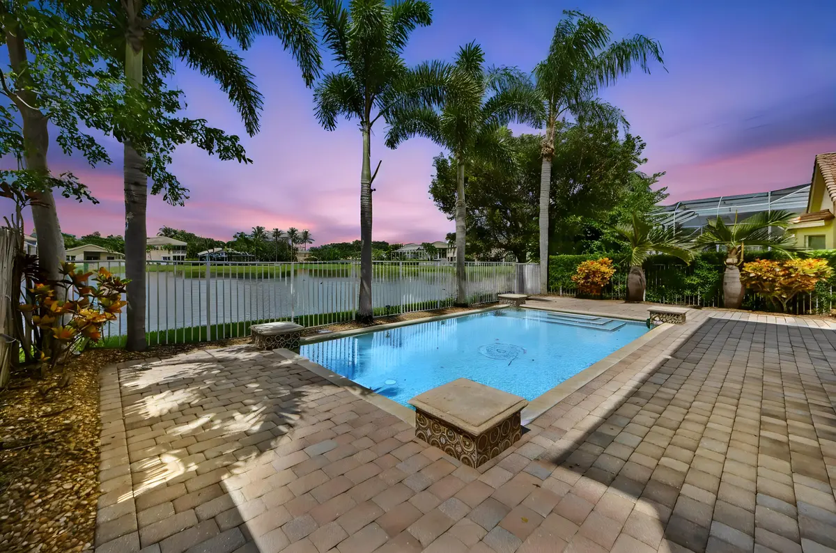41-pool-03_TW at 8249 Viale Matera, Lake Worth