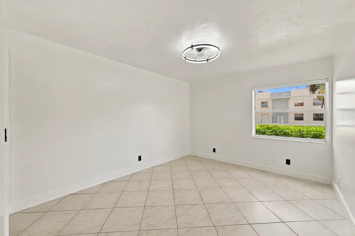 06_stl_7575 at 541 BURGUNDY L 541, Delray Beach
