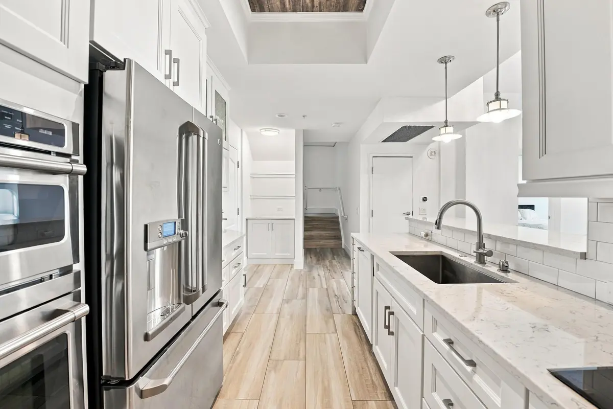 13__jjl8089 at 410 Evernia Street 807, West Palm Beach