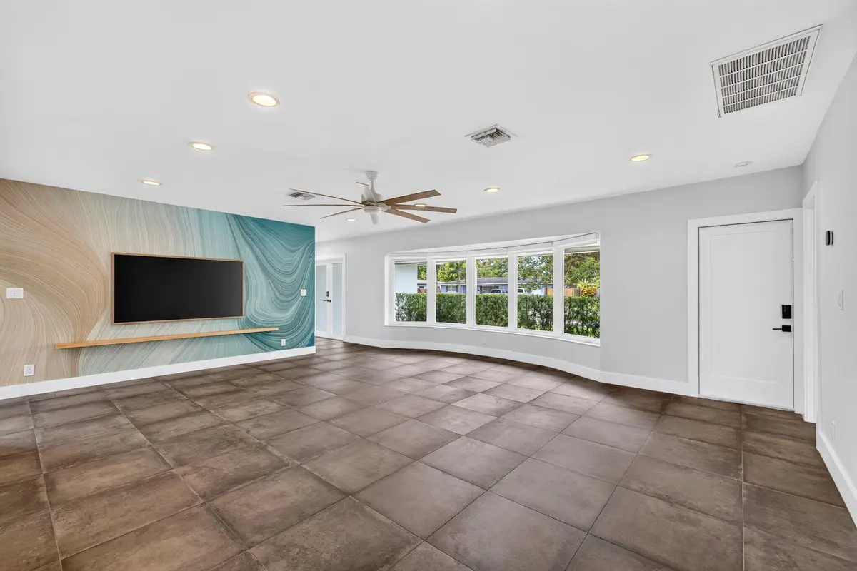 LR 2 at 410 SW 55TH Terrace, Plantation