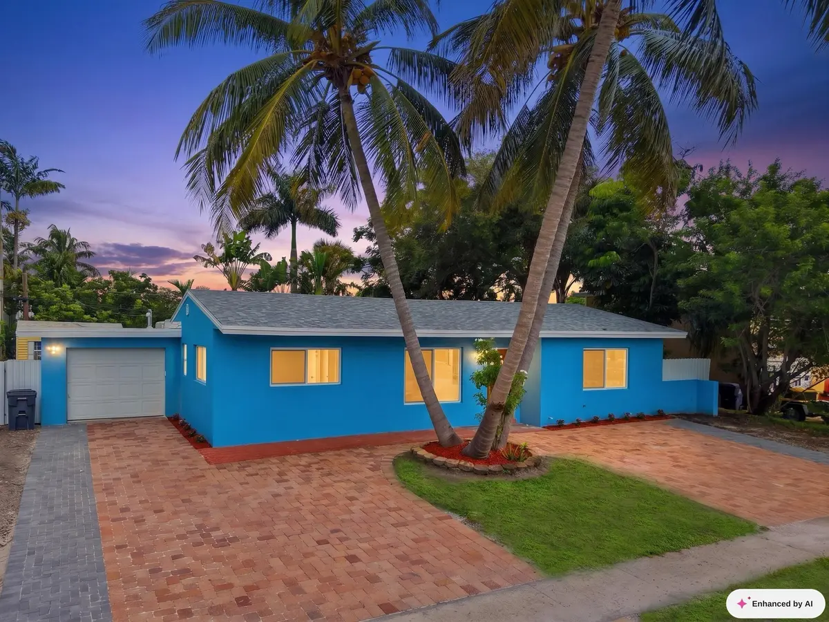 Front Dusk at 1421 Crest Drive, Lake Worth