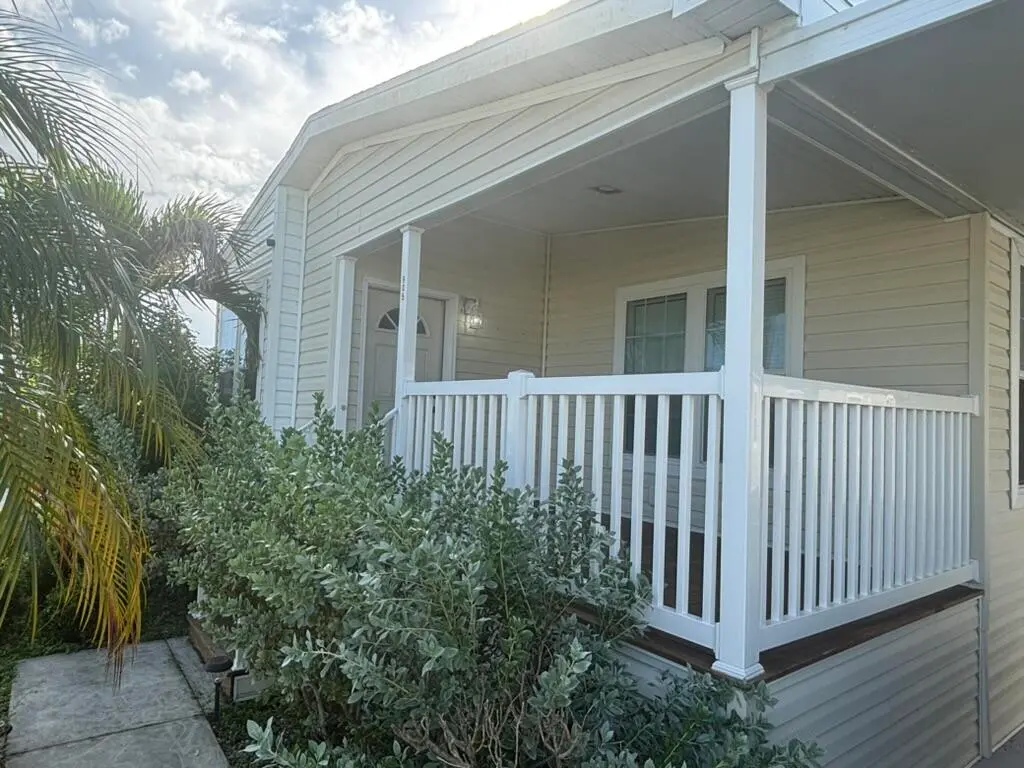 7FD5BBCF-31C8-4D78-A634-0963B4E97D36_1_1 at 8775 20th Street lot 905, Vero Beach