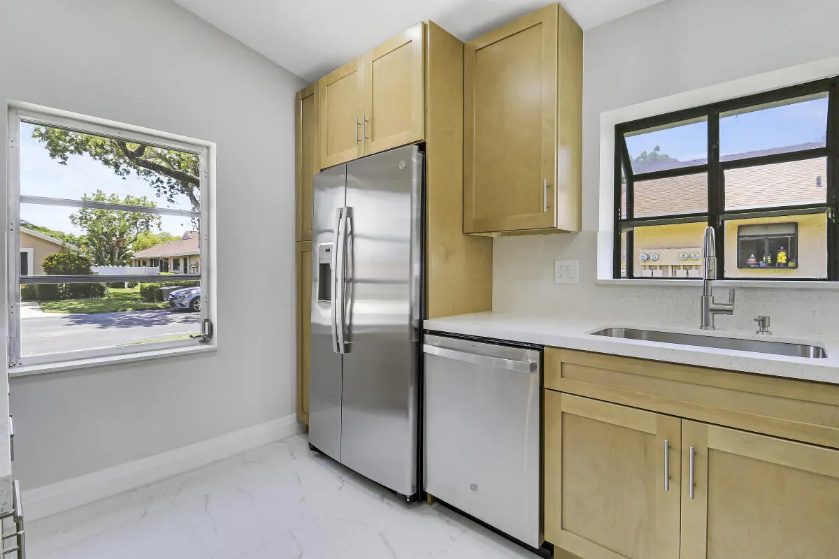 8157 Springtree Road, Boca Raton, FL – photo 6