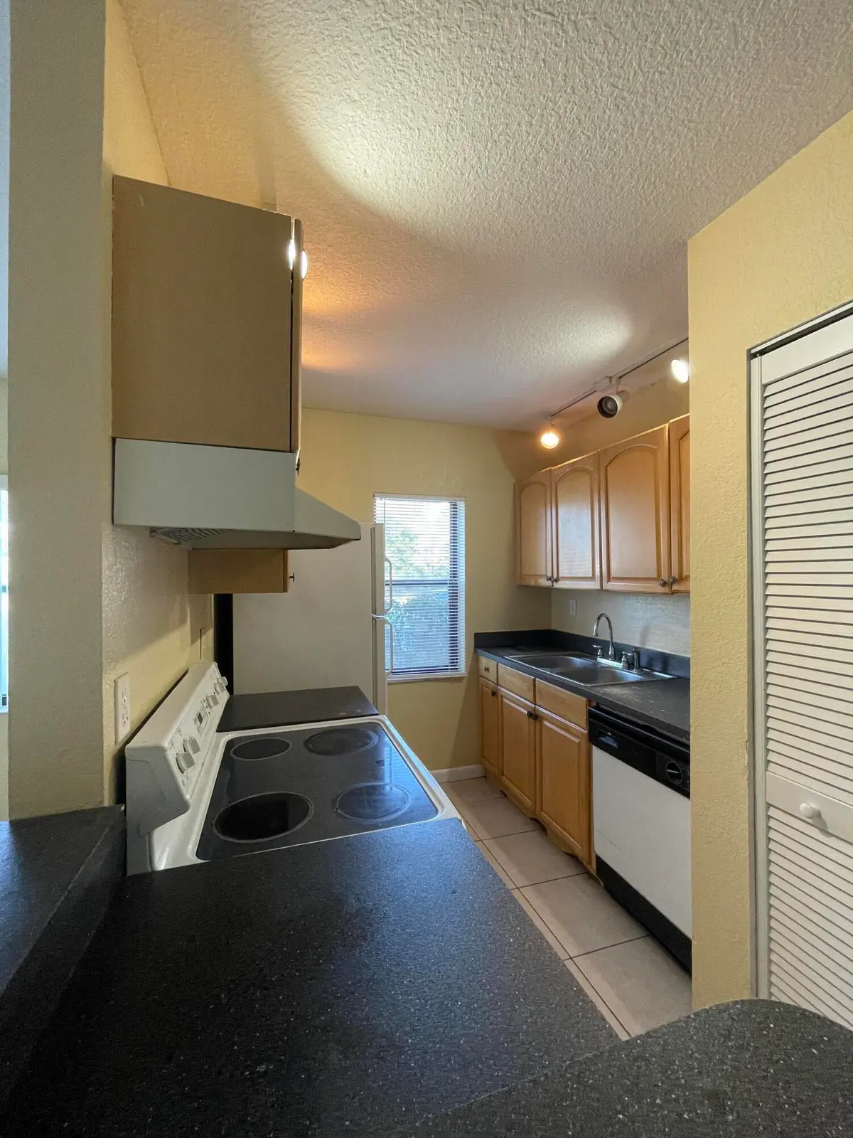 IMG_7943 at 11626 NW 26th Court, Coral Springs