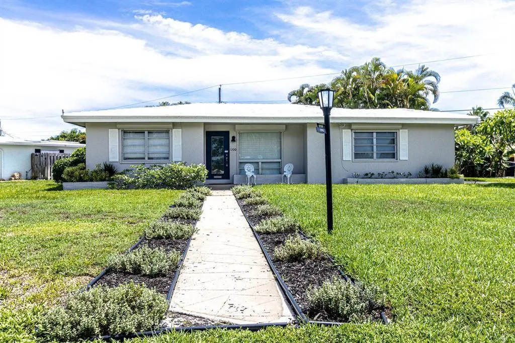 Photo 2 at 1300 SE 7TH Court, Deerfield Beach