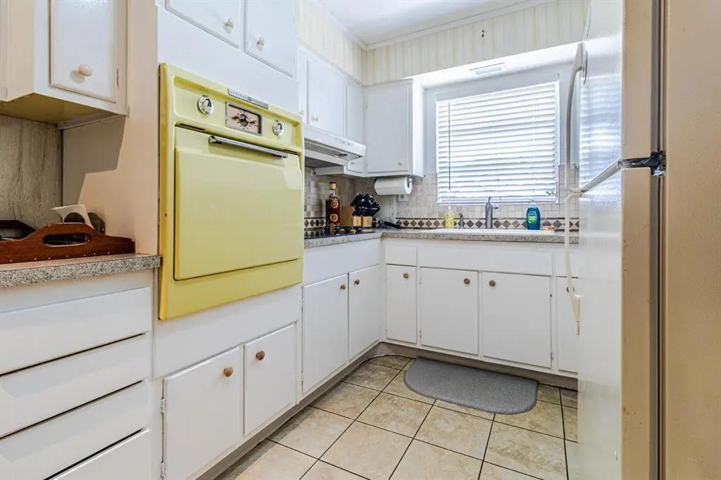 Photo 8 at 1300 SE 7TH Court, Deerfield Beach