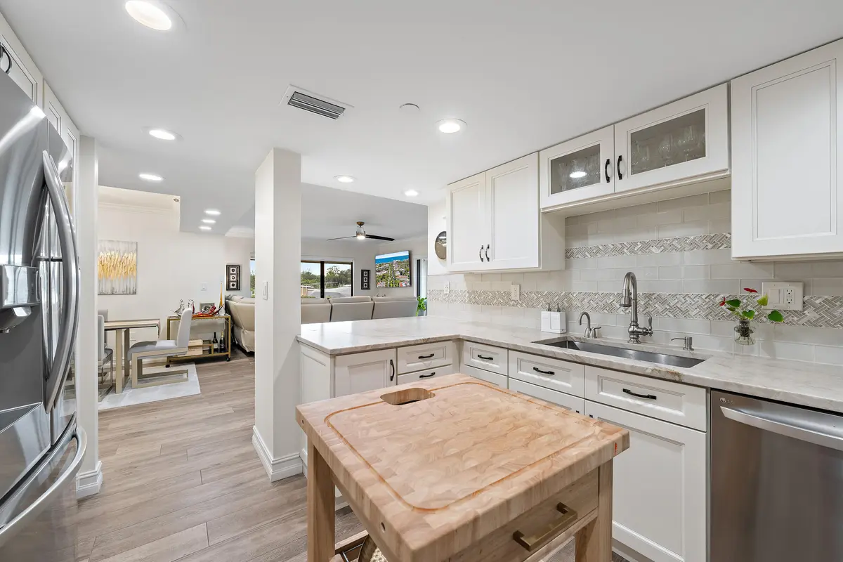 Kitchen at 513 Oak Harbour Drive, Juno Beach