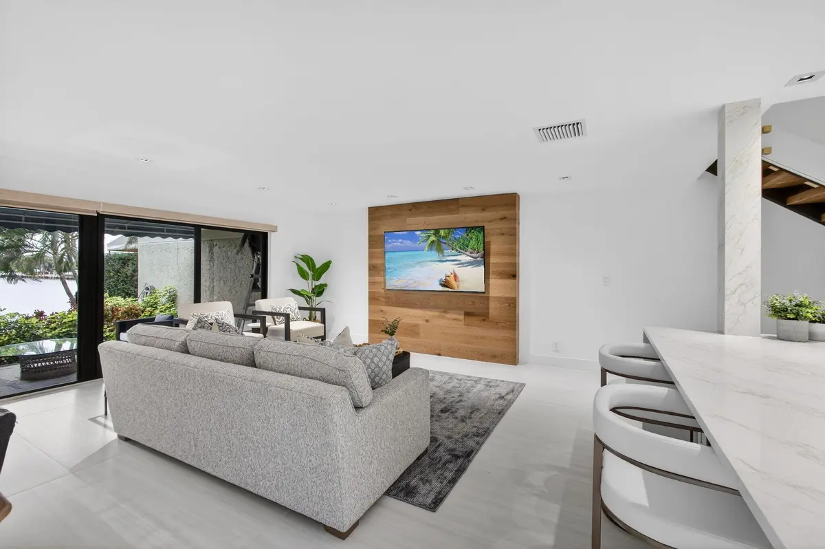 31-web-or-mls-5D1A6706 at 6550 N Ocean Boulevard 1, Ocean Ridge