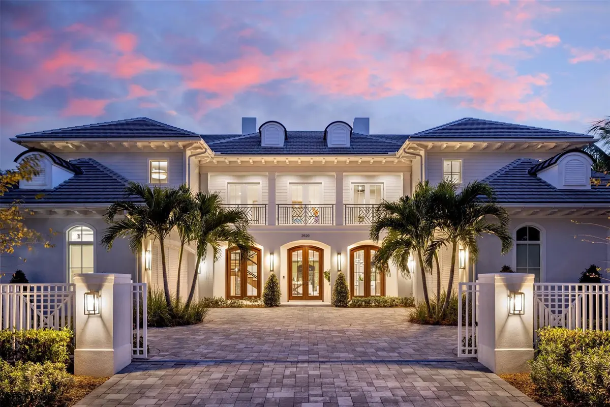 Photo 1 at 2520 DEL LAGO Drive, Fort Lauderdale