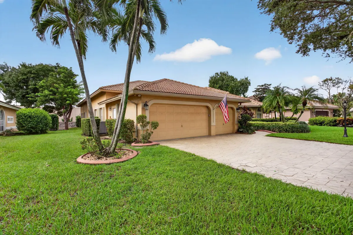 3-web-or-mls-10002-5 at 10002 NW 58th Court, Parkland