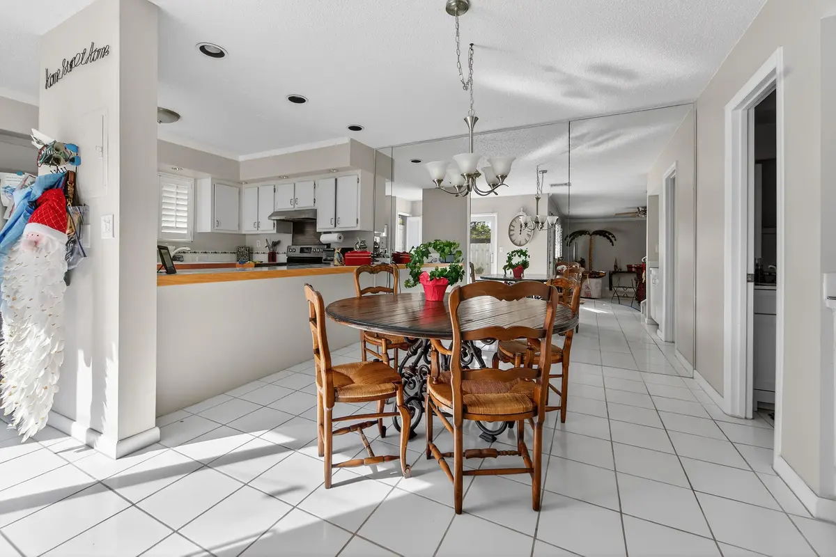 121625-152 at 141 E RIVERSIDE Drive 10D, Jupiter