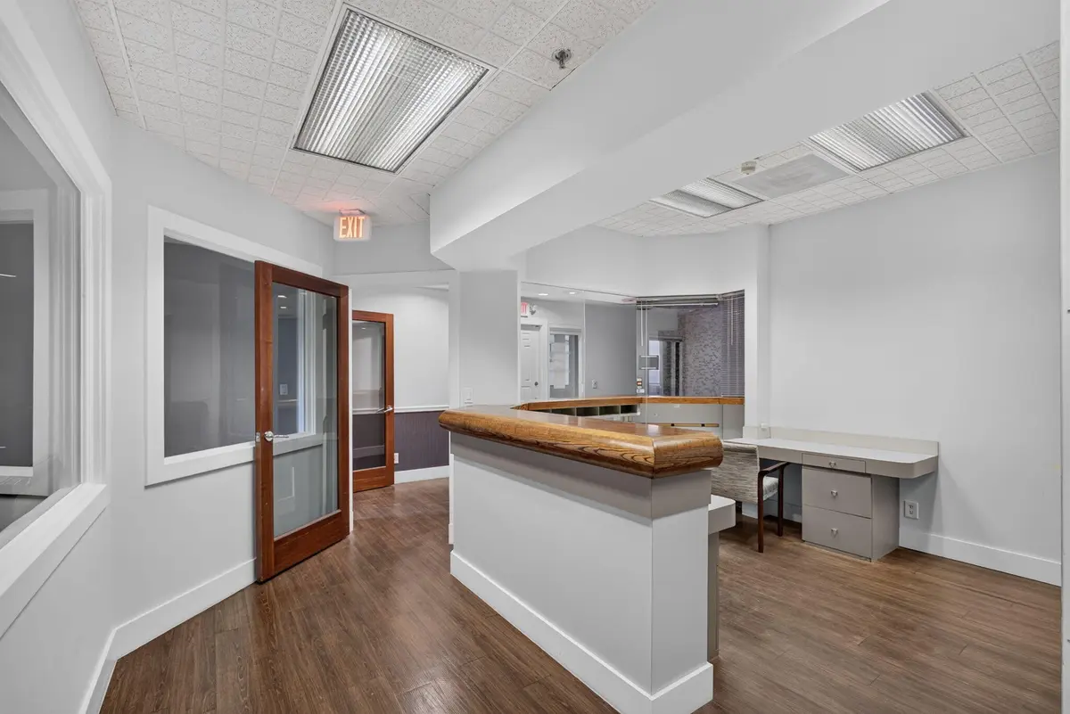 24-web-or-mls-5D1A0868 at 3355 BURNS Road 205, Palm Beach Gardens