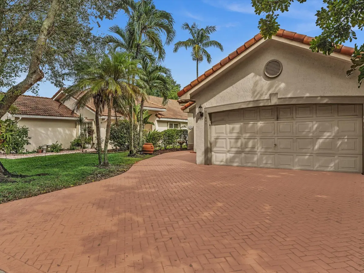 front at 12535 SW 7th Place, Davie