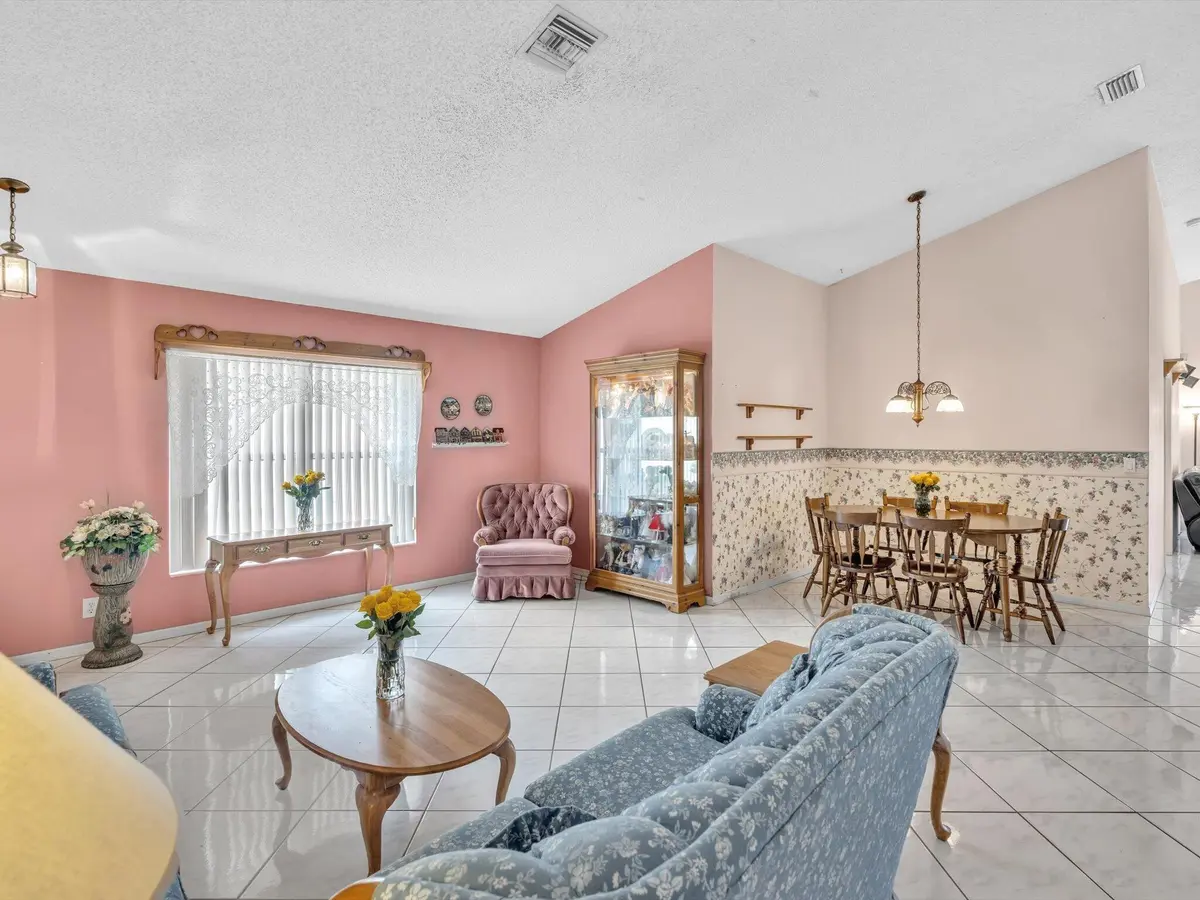 front room at 12535 SW 7th Place, Davie