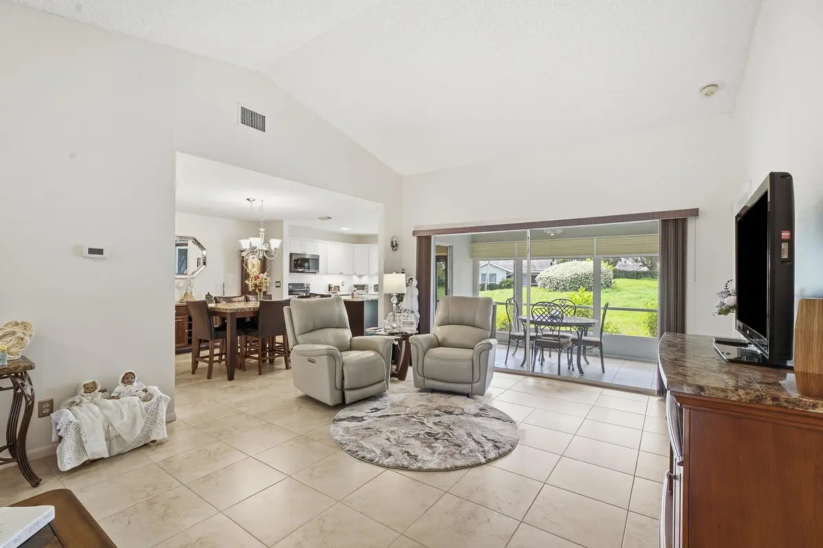 8_smg04344 at 3310 SW Villa Place, Palm City