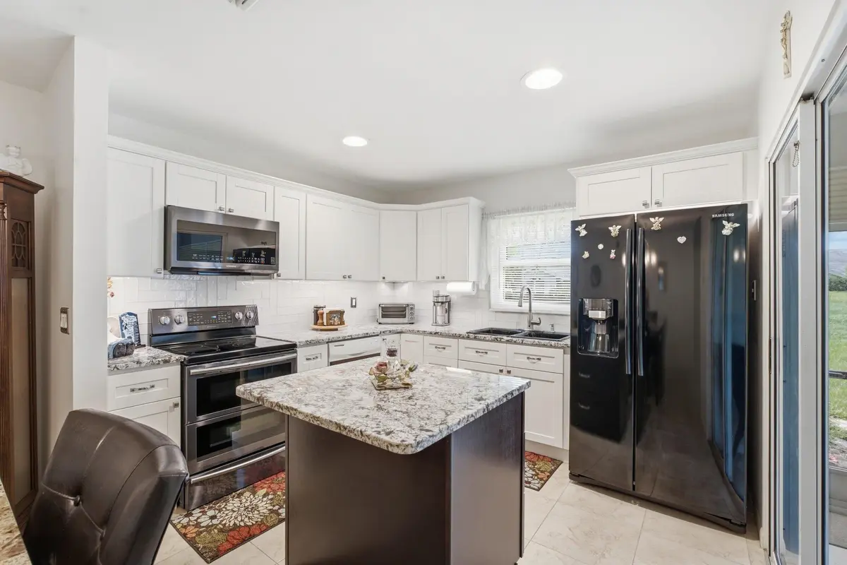 12_smg04359 at 3310 SW Villa Place, Palm City