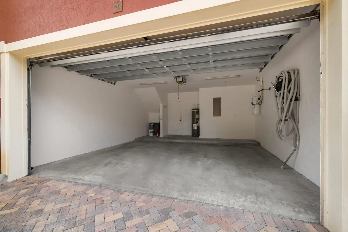 6b0a9138 at 601 S FEDERAL Highway 30, Lake Worth Beach