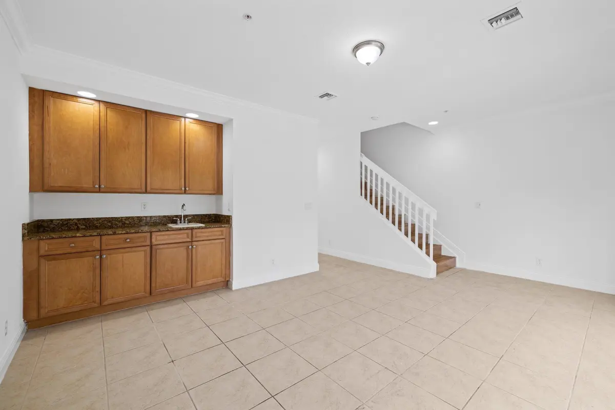 6b0a9219 at 601 S FEDERAL Highway 30, Lake Worth Beach