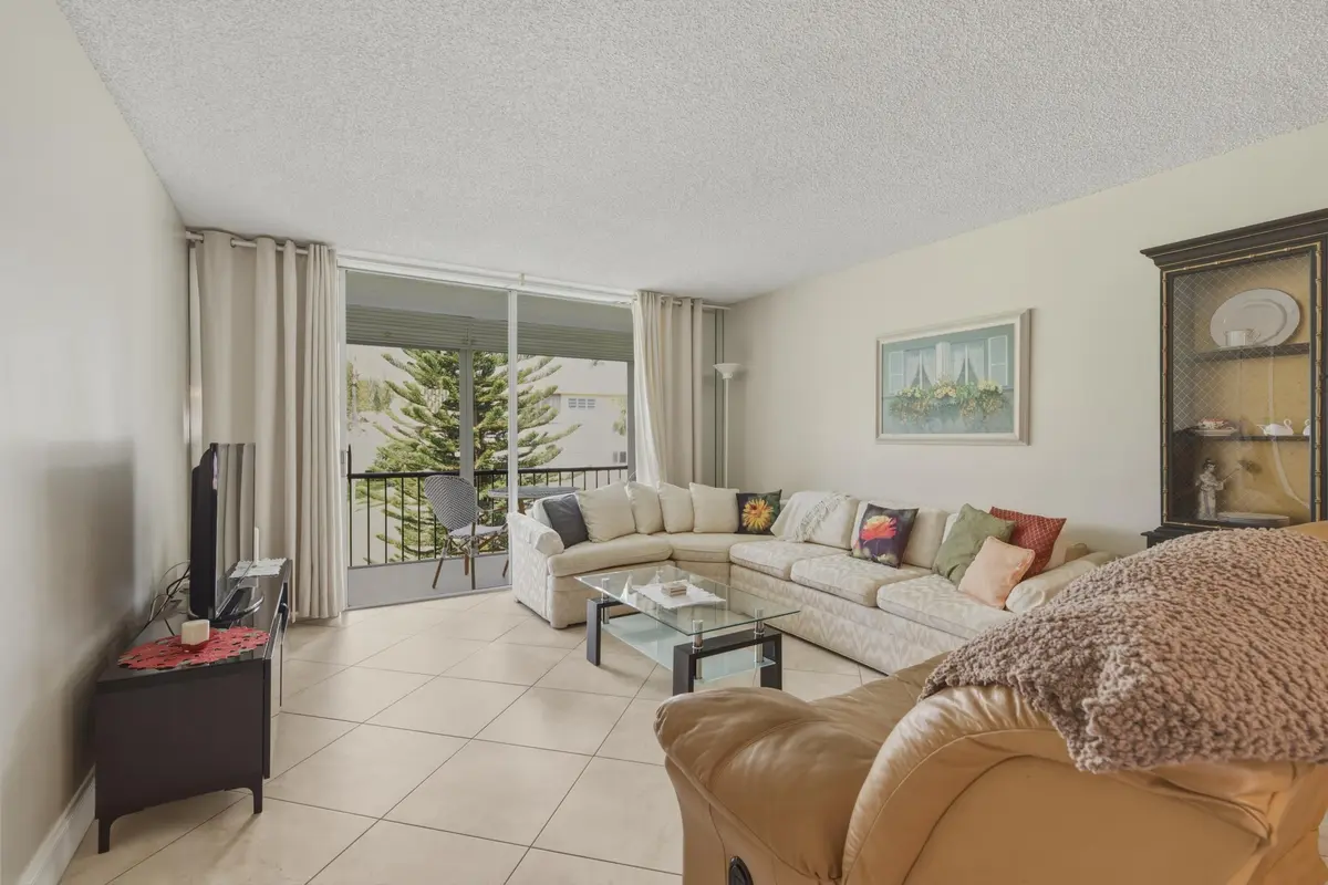 8. LIVING ROOM ALONE at 811 S Hollybrook Drive 202, Pembroke Pines