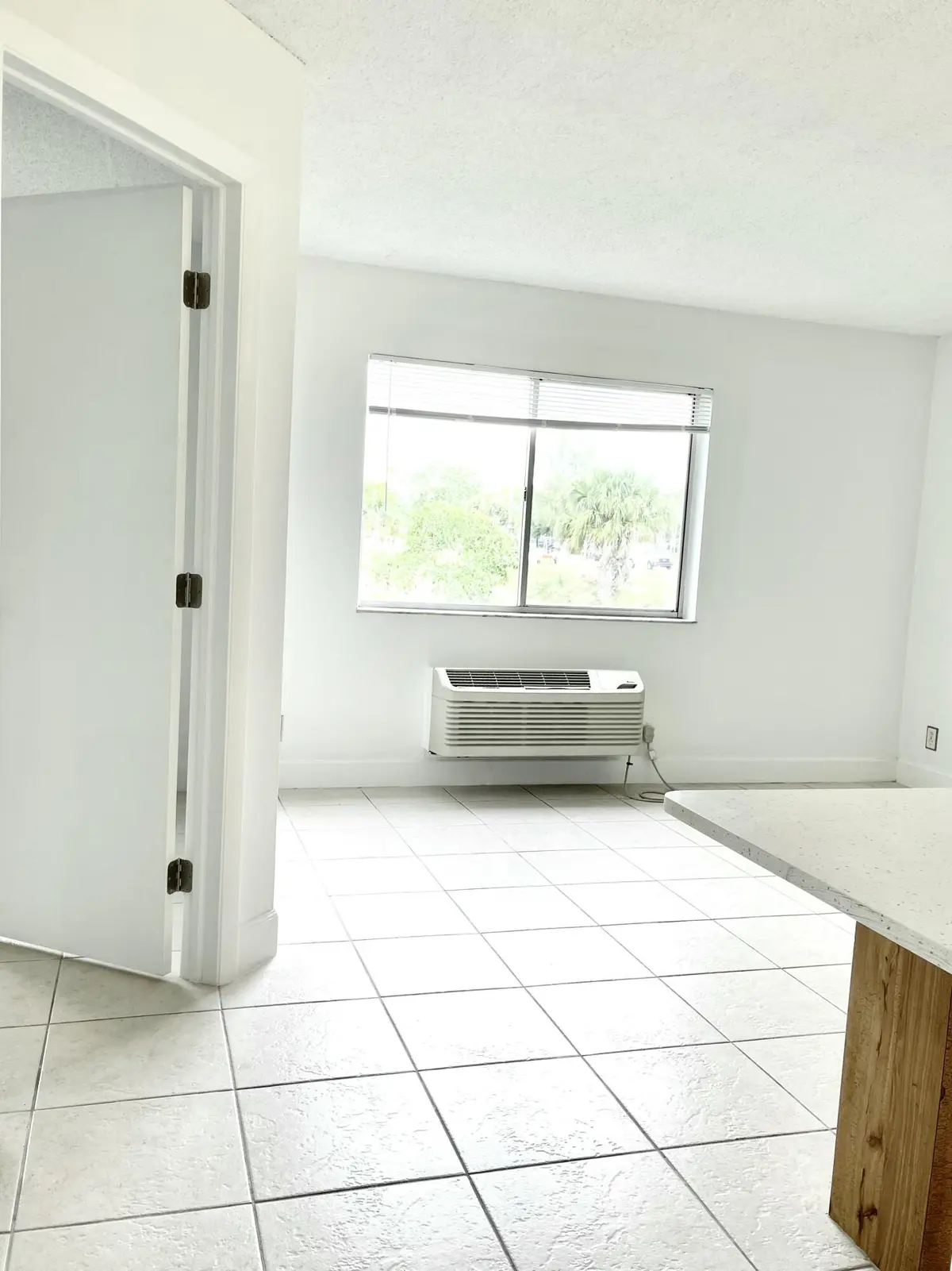 IMG_2291 2 at 3822 N University Drive, Coral Springs