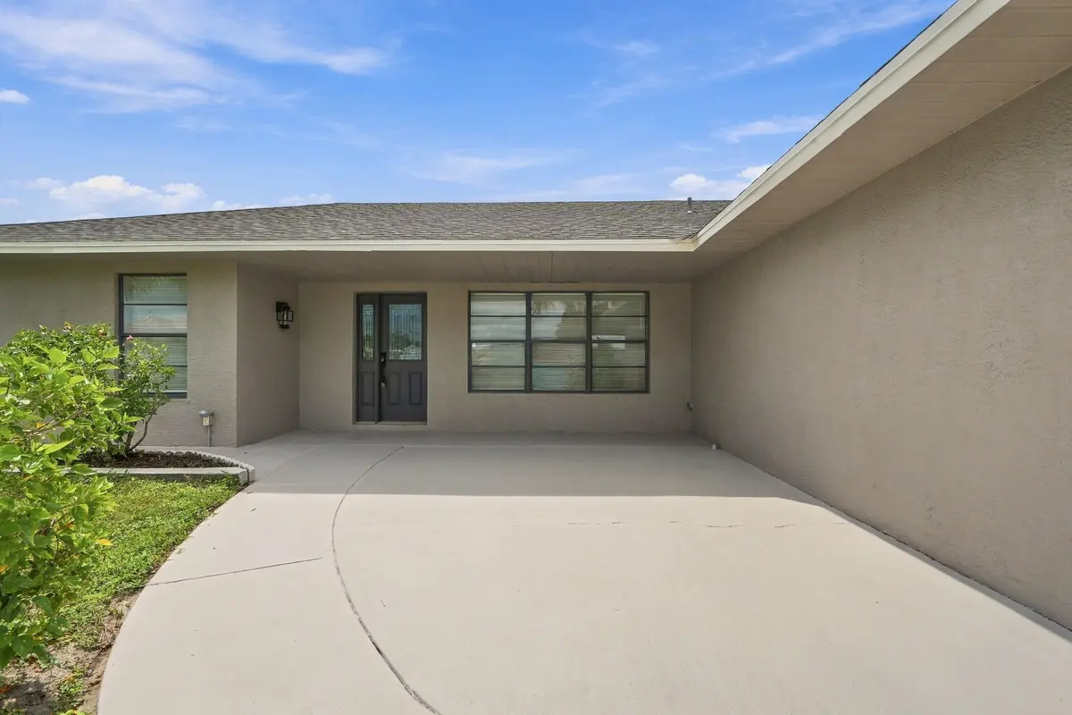 04_dsc04172 at 680 SW COLLEEN Avenue, Port St. Lucie