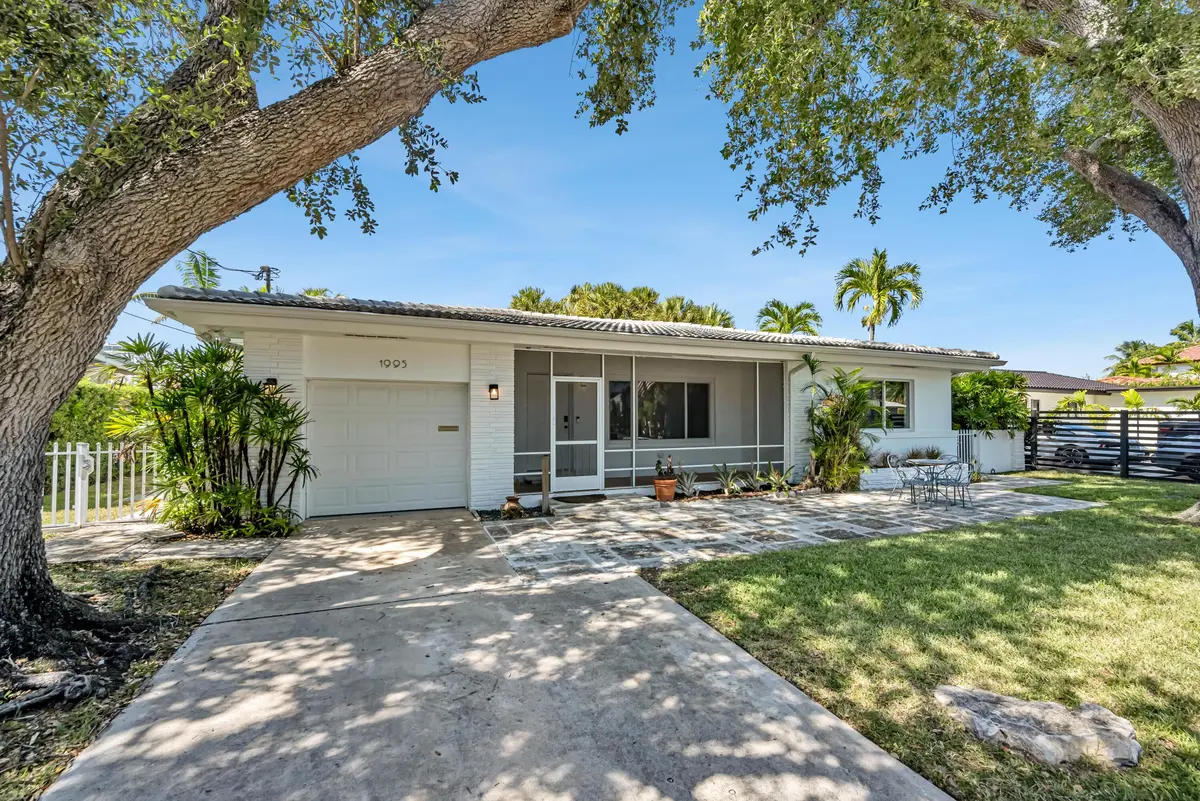 1995 IXORA RD-1 at 1995 Ixora Road, North Miami
