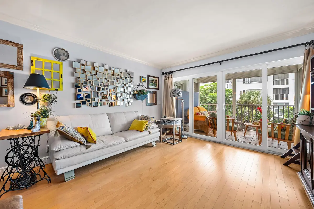 155 Yacht Club Dr 207-9 at 155 Yacht Club Drive 207, North Palm Beach