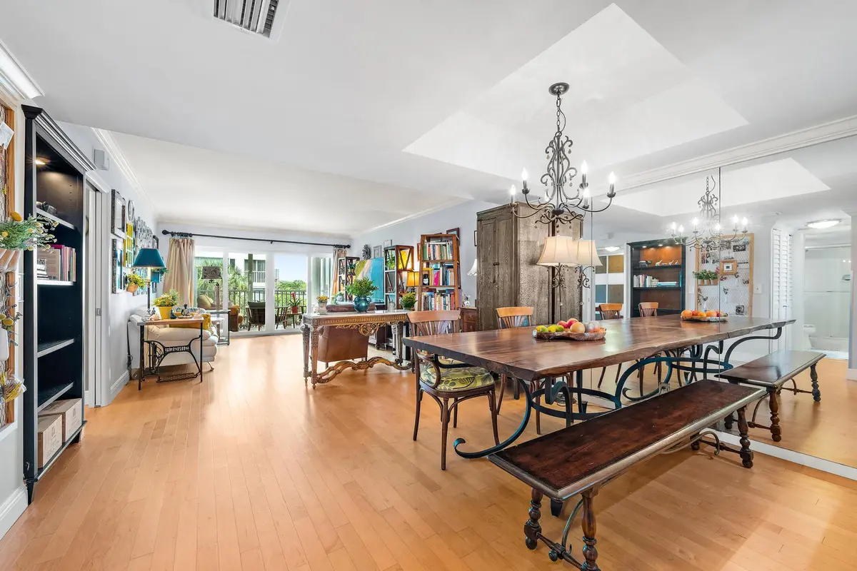 155 Yacht Club Dr 207-12 at 155 Yacht Club Drive 207, North Palm Beach