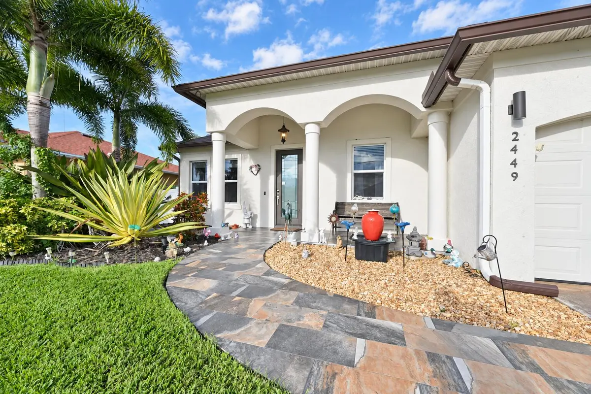 44E63E5F-FA7A-44A2-8672-BB532C6F92B5 at 2449 SW GAY Circle, Port St. Lucie