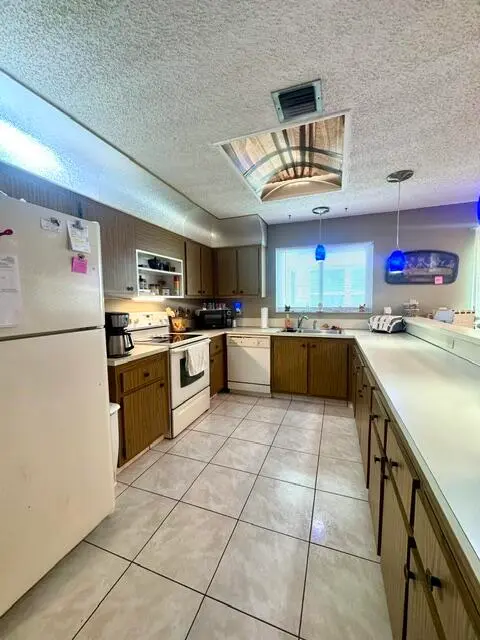 Kitchen at 6787 Starkeys Place, Lake Worth