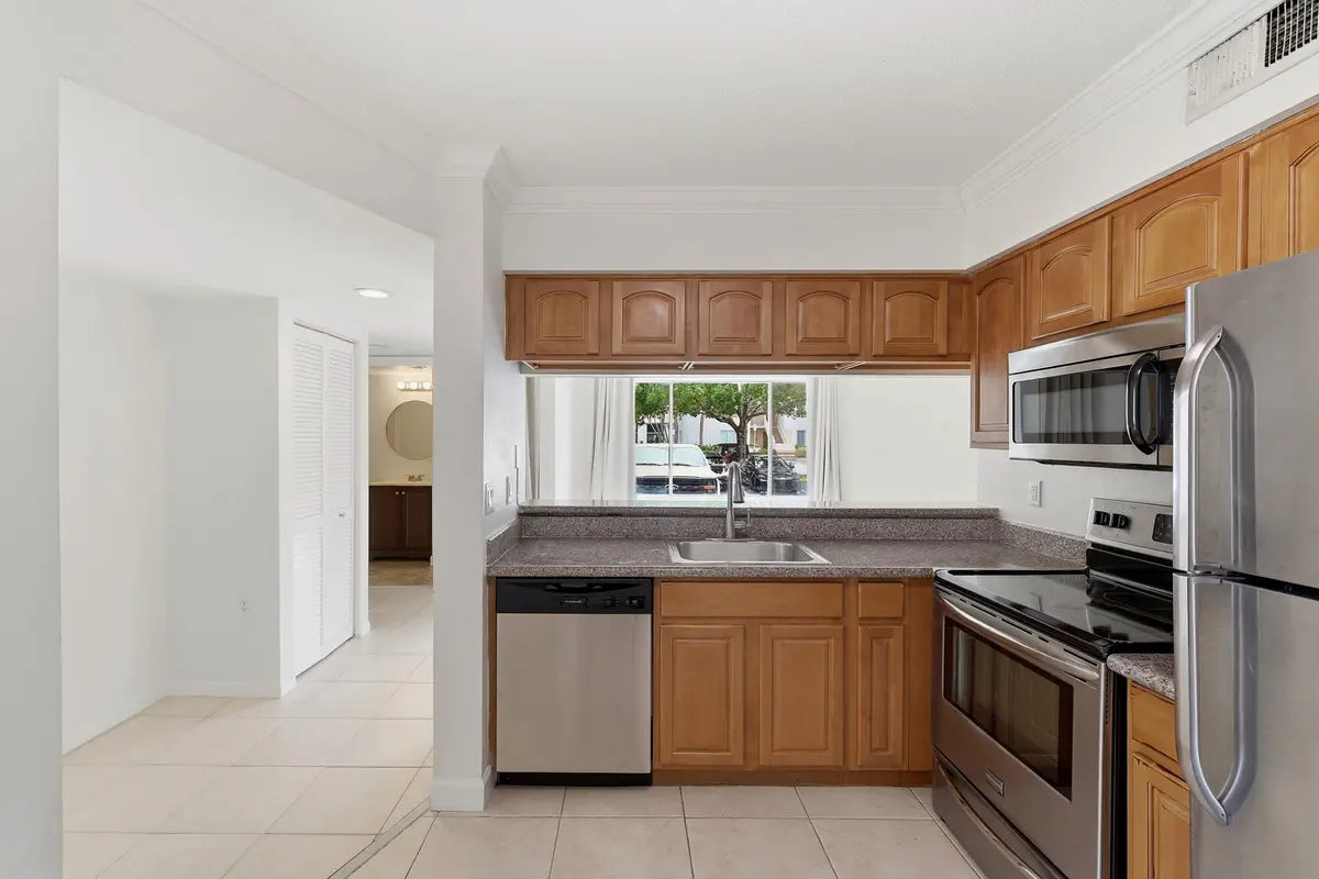Kitchen at 20101 Glenmoor Drive, West Palm Beach