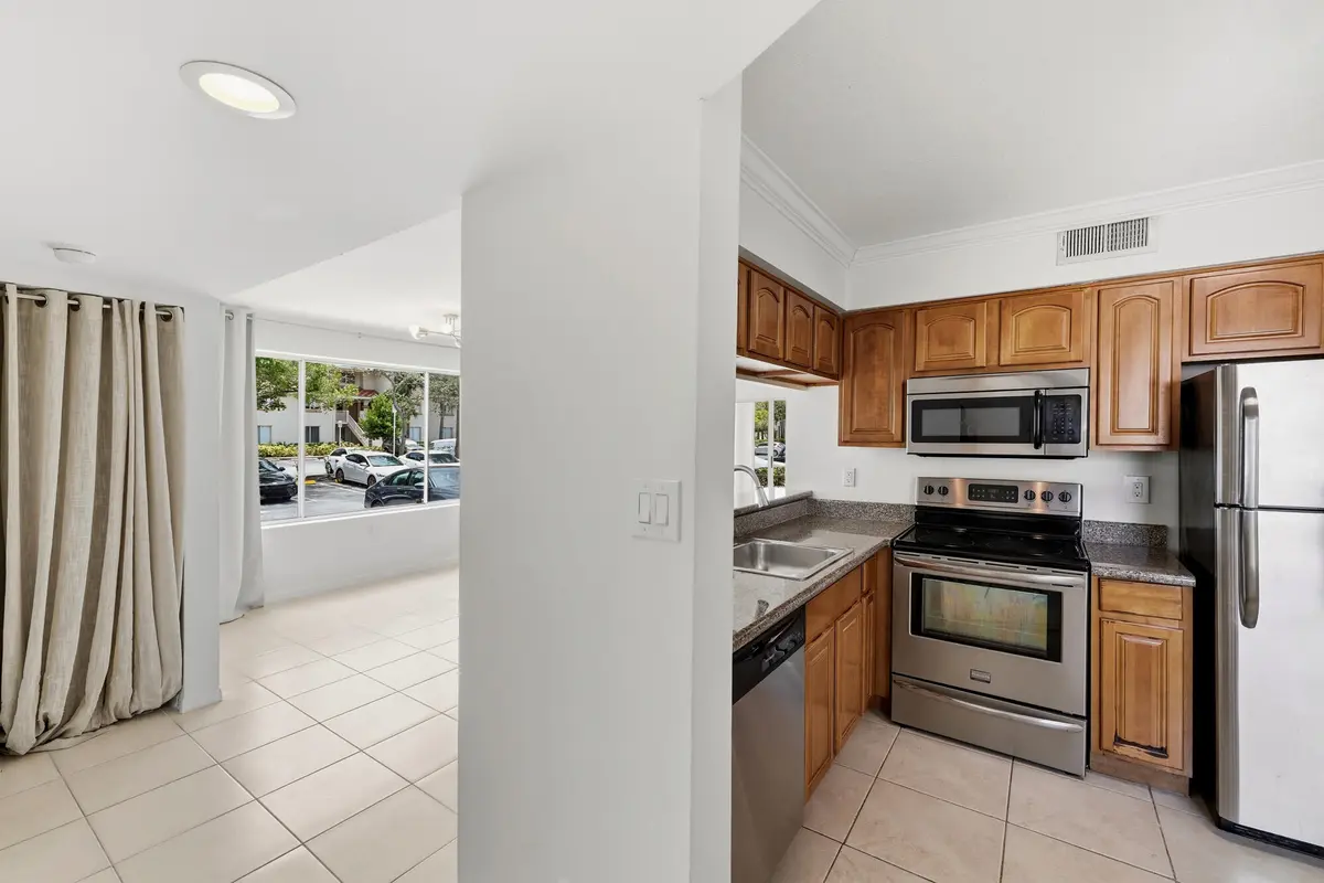 Kitchen at 20101 Glenmoor Drive, West Palm Beach