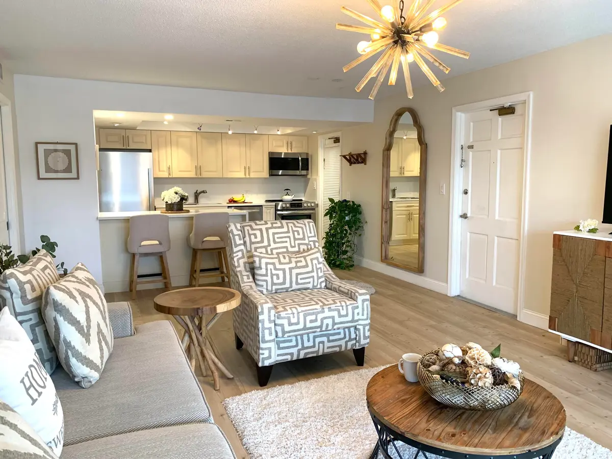 IMG_3633 at 3050 NE 48th Street 205, Fort Lauderdale