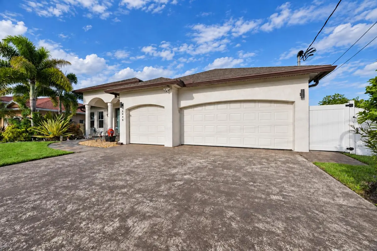 E1049434-B530-4BE0-9154-CB0F338166BE at 2449 SW GAY Circle, Port St. Lucie