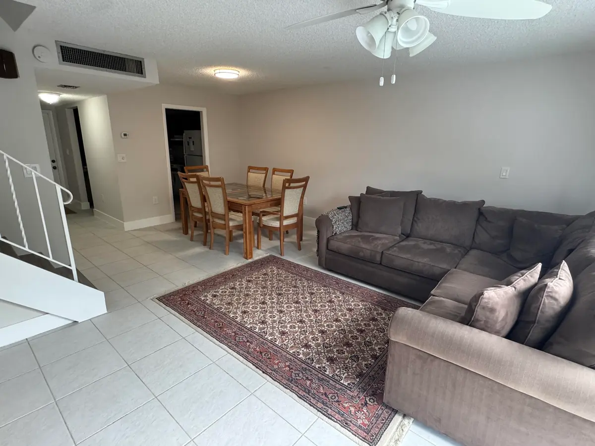 Dining & Family Room at 3321 Farragut Street 7F, Hollywood