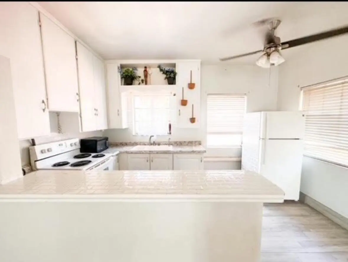 20250404152427304840000000-o at 113 N Lakeside Drive #6, Lake Worth Beach