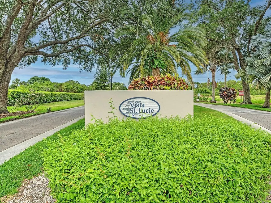 upKGkRJKnrcB63qlYoea4fYfaze0E_rfc5fc1Xso at 10 LAKE VISTA Trail 206, Port St. Lucie