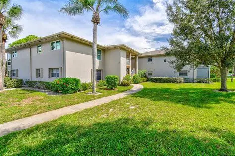 OIP.uGPFxBpXCG43mWkh__ICYQHaE6 at 10 LAKE VISTA Trail 206, Port St. Lucie