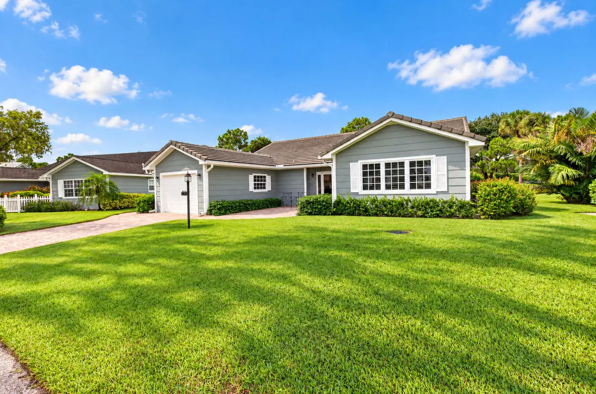 2-web-or-mls-DSC_6410 at 7 Holly Drive, Boynton Beach