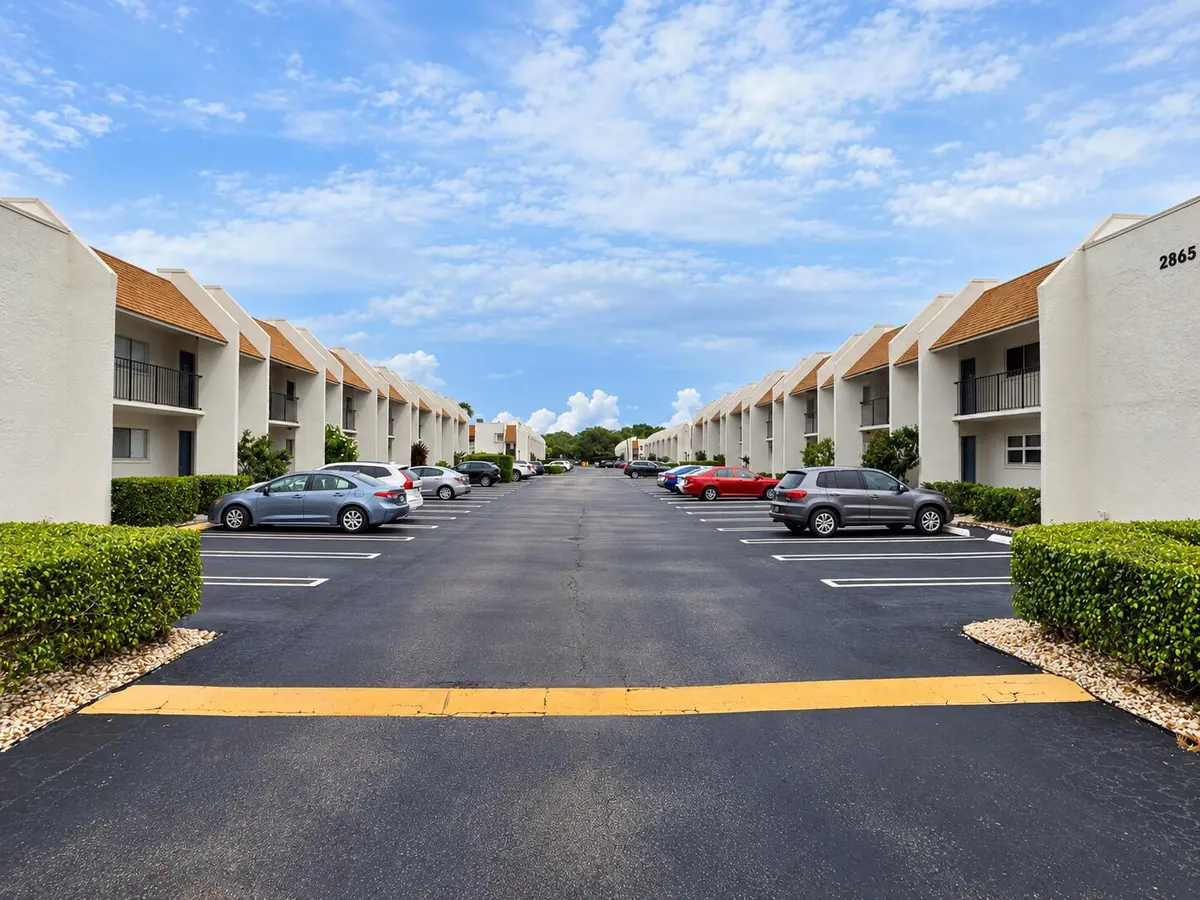 a at 2805 SW 22ND Avenue 2070, Delray Beach