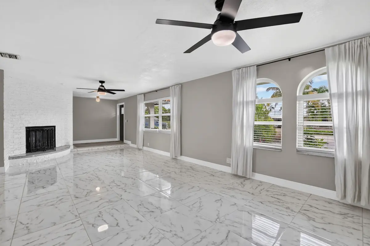 Living Room at 214 NE 25th Street, Boca Raton
