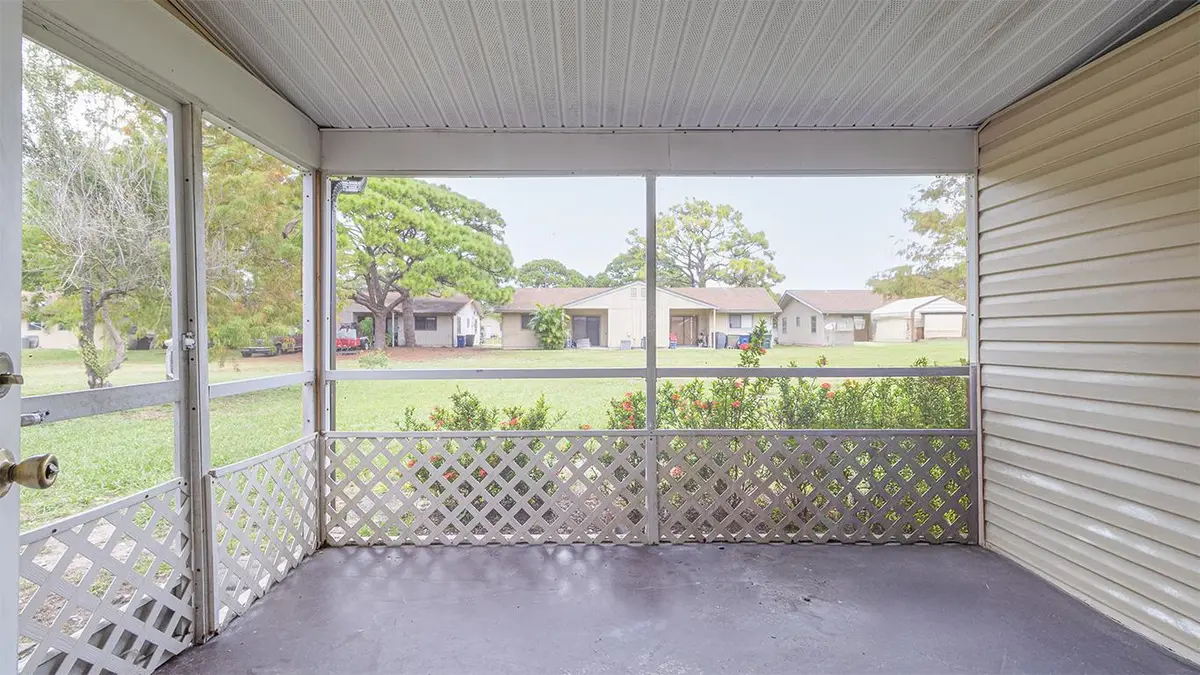 604 ROSELYN Avenue A, Fort Pierce, FL – photo 7